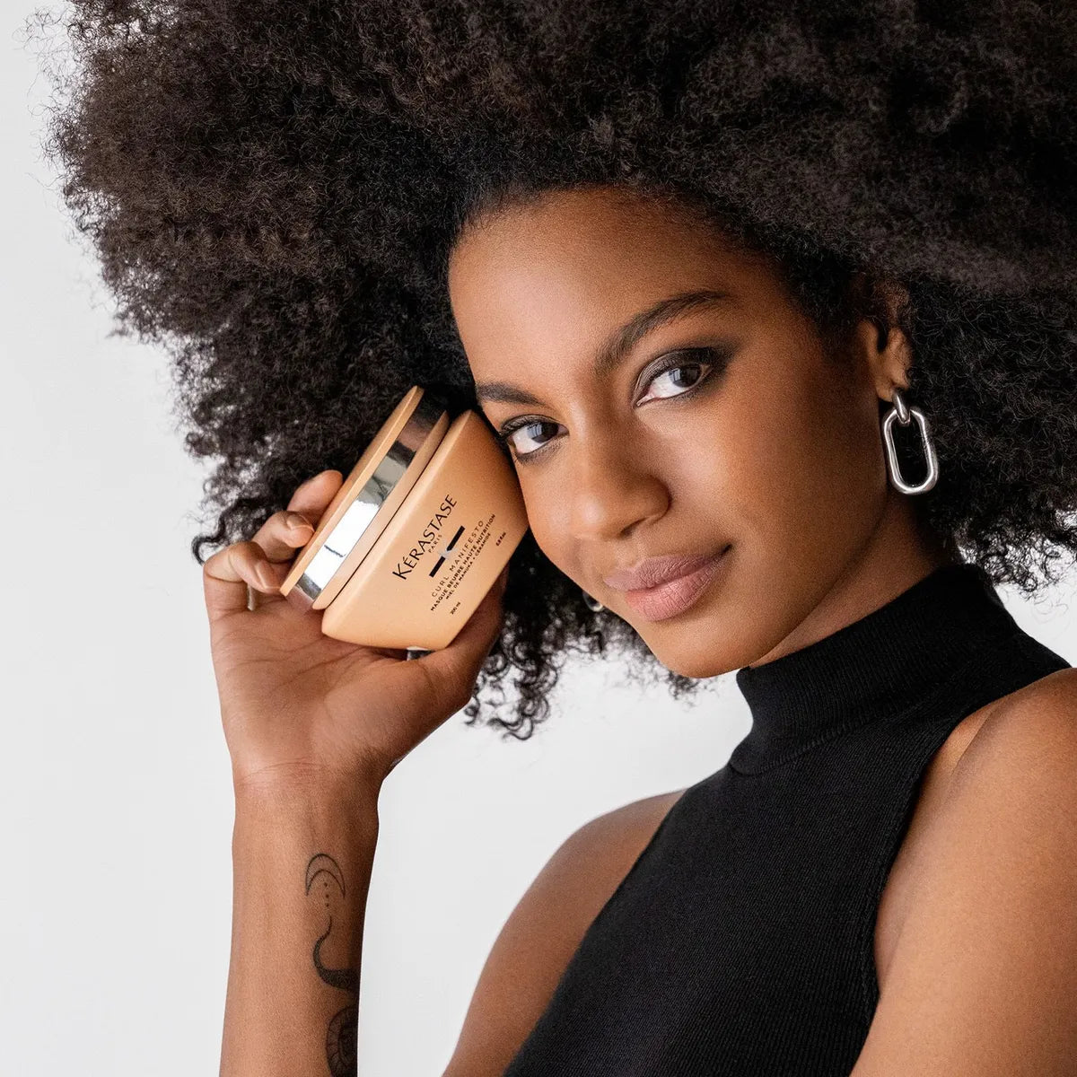 Kérastase Curl Manifesto Masque Beurre Haute Nutrition Mascarilla de Nutrición Intensa para Cabello Muy Rizado y Afro